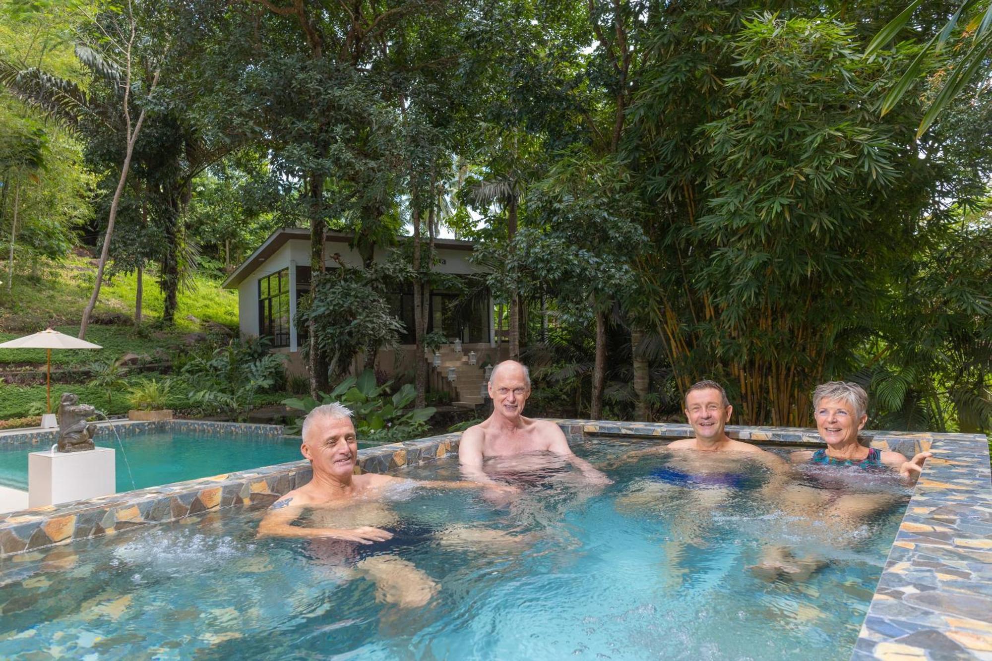 Thalassa Dive & Wellbeing Resort Manado Exterior foto